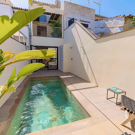 Elegant Town House In 2 Bedrooms Roser Vell Located In Heart Of Old Town Pollença