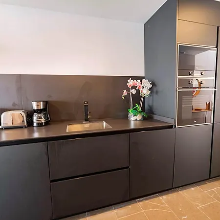 Vila Elegant Town House In 2 Bedrooms Roser Vell Located In Heart Of Old Town Pollença