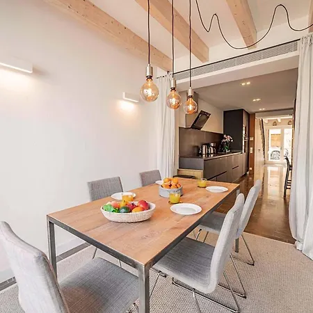 Elegant Town House In 2 Bedrooms Roser Vell Located In Heart Of Old Town Pollença